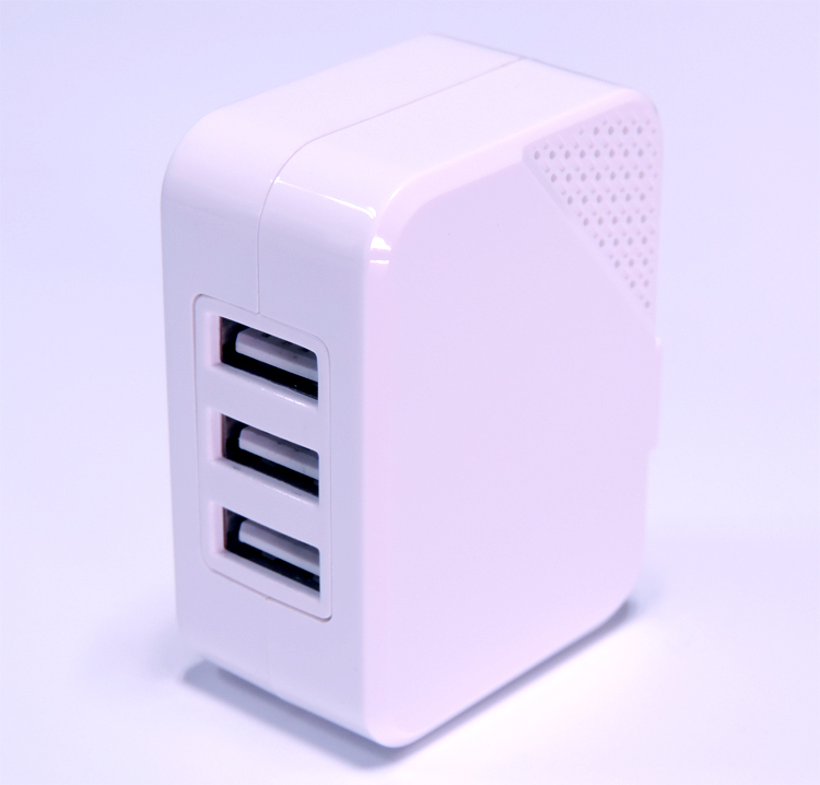 2.4A ＊ 3 USB sockets Travel Charger WK-TCUSB3H-SQ3